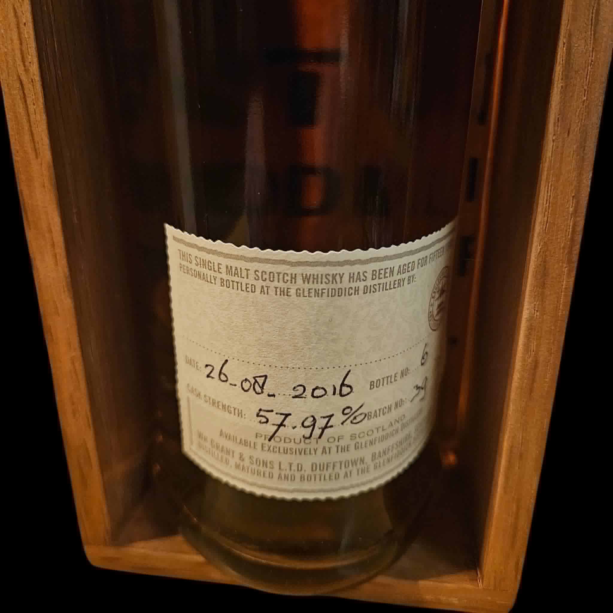 * Glenfiddich Distillery Bottleling Aged 15 Years 57,97% (2016)